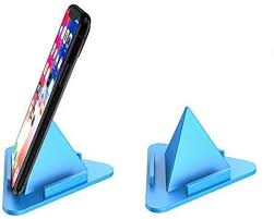 pyramid stand